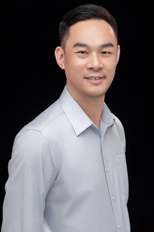 黄河(重庆大学经济与工商管理学院教授、院长)