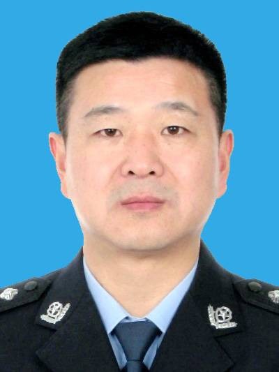 夏多明