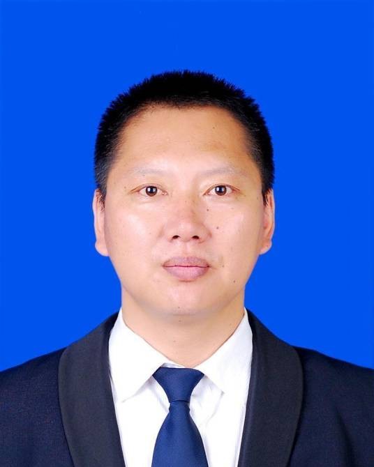 张宏伟(黑龙江省抚远市委常委、市纪委书记、市监委主任)