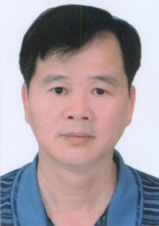 李永强(河源市龙川县人大常务委员会党组成员)