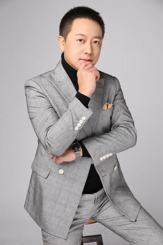 马龙(导演、制片人)