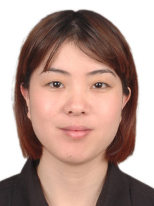 张海娃（香港弘创集团有限公司、张家港保税区圣达菲国际贸易有限公司董事长）