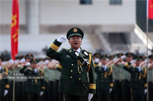 王强（武警广西总队司令员）