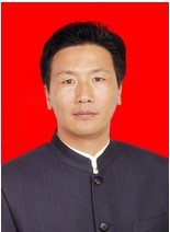 白史且（中共雷波县委常委）