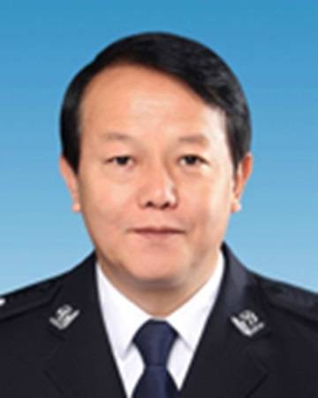 吴海（山东省济南市公安局党委委员、副局长、二级警务专员）