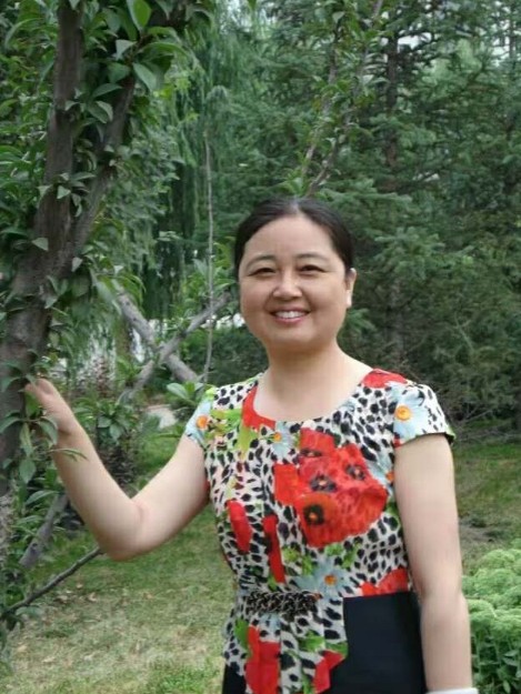 郑红（重庆师范大学三级教授）