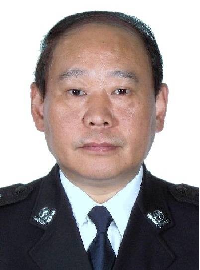 吴健(四川省公安厅原常务副厅长)