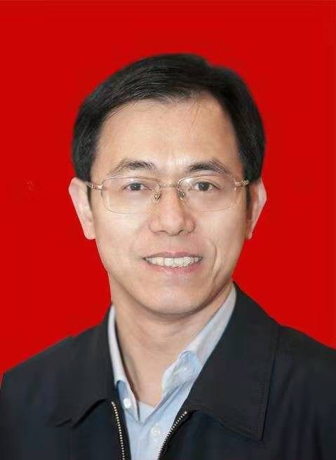 张华国(国家开发银行深圳市分行党委书记、行长)