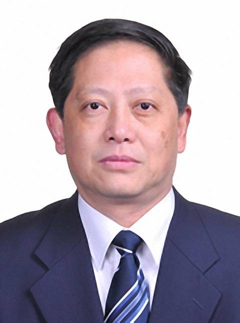 王刚(湖南省人大常委会原委员,省人大法制委员会原主任委员)