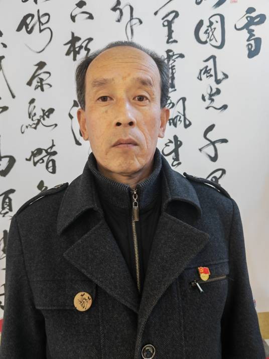刘建荣(中国酒泉卫星发射中心大漠胡杨文化馆创始人)