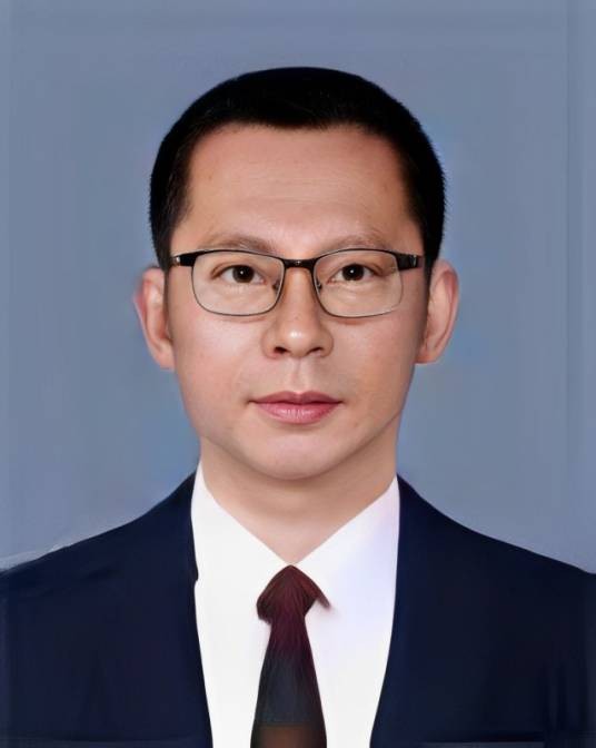 王风(辽宁省工业和信息化厅党组成员、纪检监察组组长)