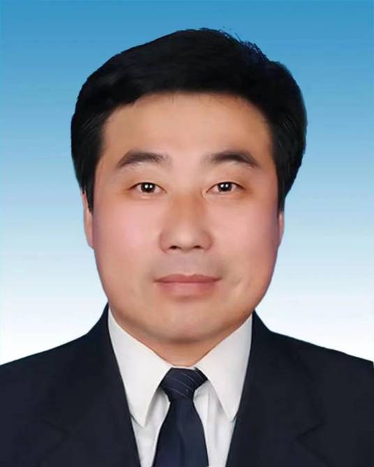 海山(内蒙古自治区文学艺术界联合会党组成员、副主席、书记处书记)
