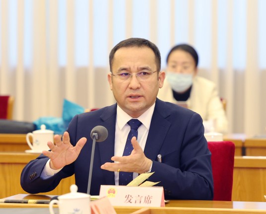居来提·库尔班(第十四届全国人大代表,中审众环会计师事务所(特殊普通合伙)新疆分所所长)