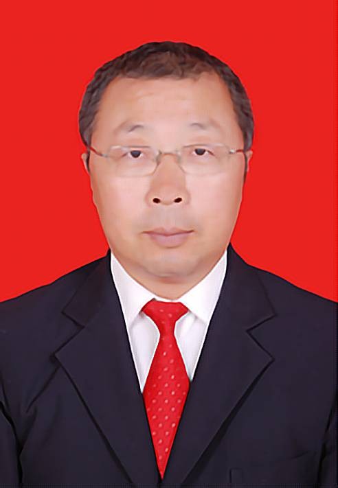 王军强（甘肃省武山县第一高级中学教师）