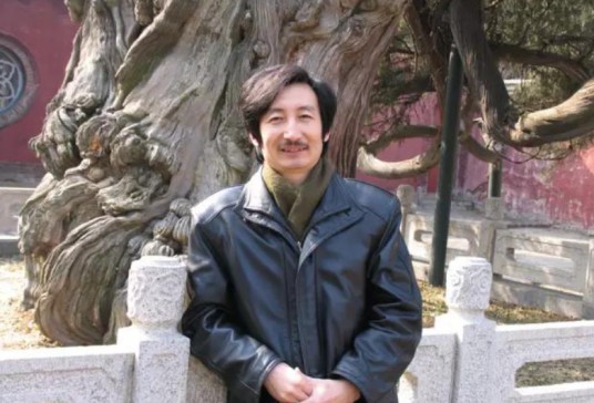 赵立新（山东农业大学副教授）