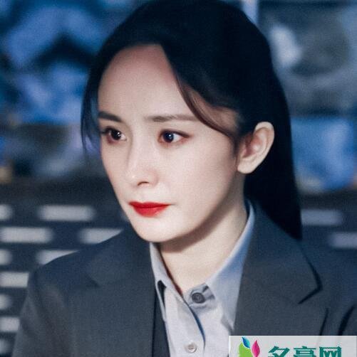 暴风眼改编自什么小说？电视剧主要讲了什么故事