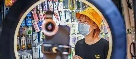 临沂护士兼职摆摊两周赚1万5后全职开店:适合自己的,才是最好的