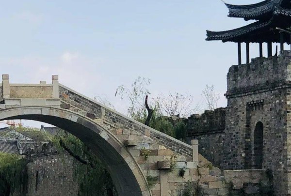 盐官镇的拼音
