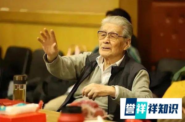 今天“姜子牙”蓝天野在家中去世，享年95岁，众星发文悼念