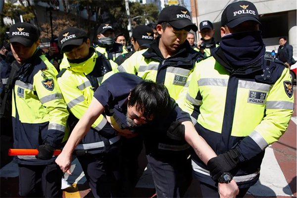 韩媒：仁川江华岛附近海域接连发现身份不明尸体，相关部门采取了哪些措施？