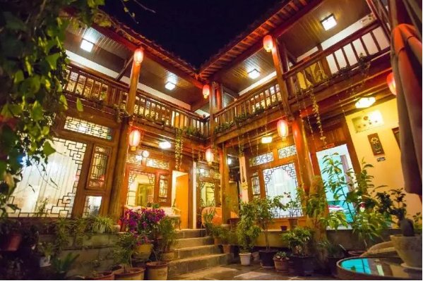 丽江住宿客栈排名