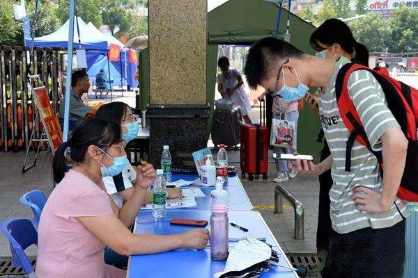 如何看待江西全面取消校园全封闭管理的举措呢？