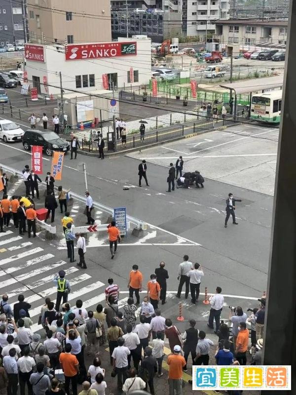 安倍晋三遇刺身亡，网友：与美总统肯尼迪会晤