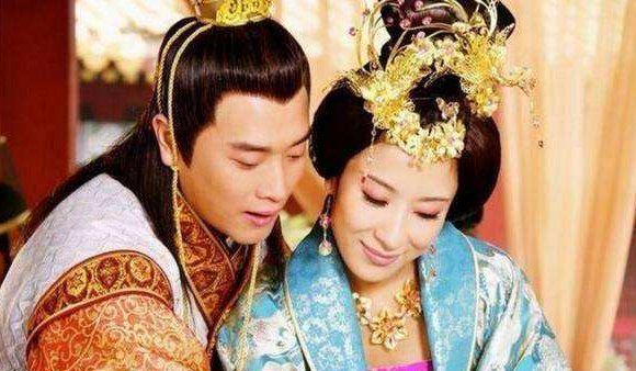 明宪宗为什么专宠比他大17岁的万贵妃？