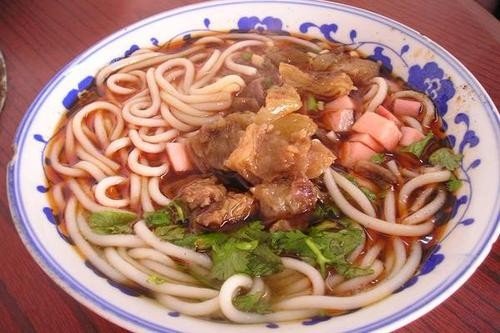 牛肉粉商家统一涨价,贵州牛为什么比别的地方贵?