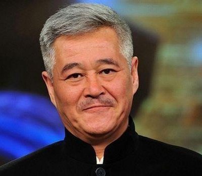 王思聪曾经吐槽赵本山：他就是个耍彪的农民，赵本山对此有何回应？