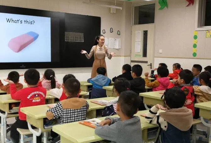 26个字母的英文怎么读?