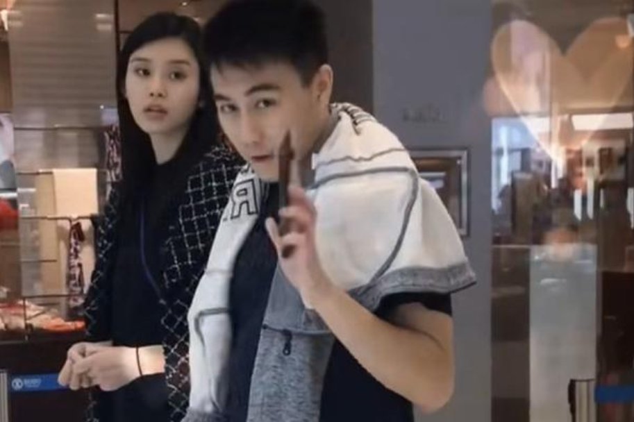 何猷君备大礼奖励奚梦瑶,并扬言生三个以上,豪门的家族观念为何这么重?