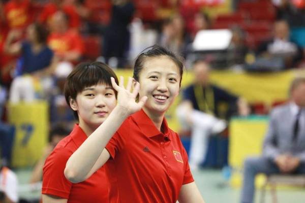 关于丁霞入围国际排联百大球星一事,你有何看法?