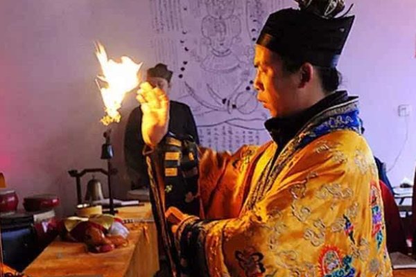 怎样化太岁