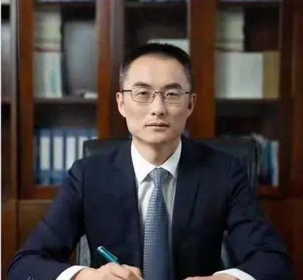 换帅!成都大学,迎来新校长,曾破格晋升副教授!