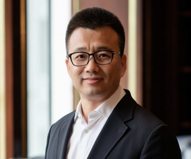 阿里大文娱公关总监张威跳楼自杀了，原因是什么？
