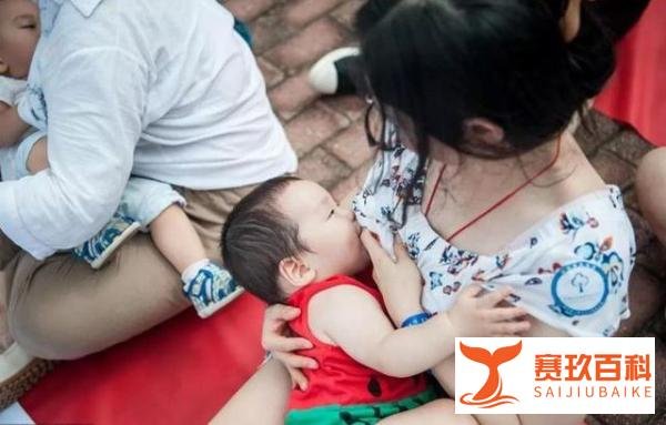 到底什么样的男人,会花1500元找奶妈“躺怀里喝奶”?