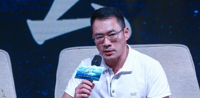 “武松”丁海峰，与大2岁幼师妻子恩爱30年，如今他怎样了？