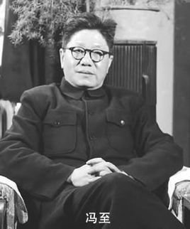 冯至的诗《蛇》赏析是什么？