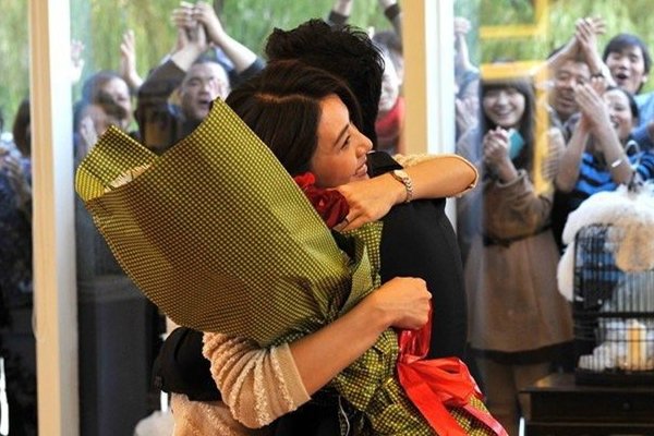 《咱们结婚吧》里面哪个情节感动了你？