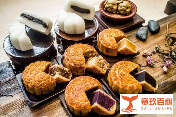 小时光提醒：螺蛳粉月饼C位出圈，现在的年轻人口味有点奇特！