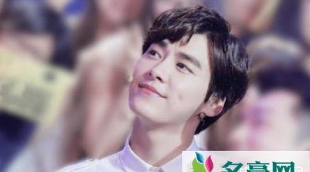李易峰和方安娜是男女朋友吗？李易峰有女朋友吗