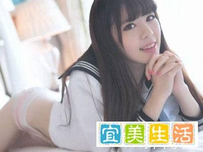 为什么受宅男欢迎?日少女水手服下的秘密