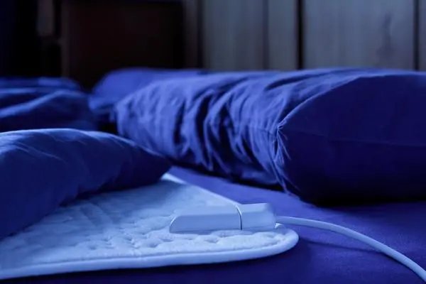 英国不插电保暖产品热卖，热水袋销量激增超200%，受哪些因素影响？