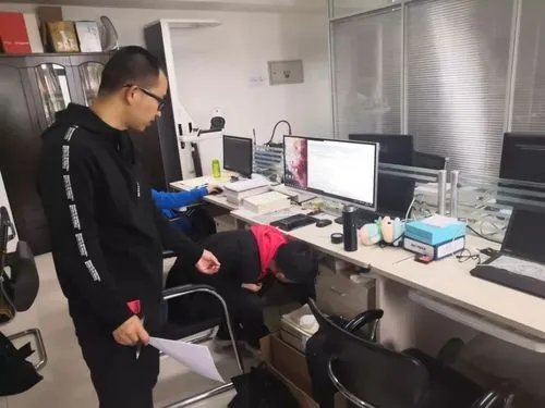 重庆渝北一公司起火致4人死亡,写字楼中存在着哪些安全隐患?