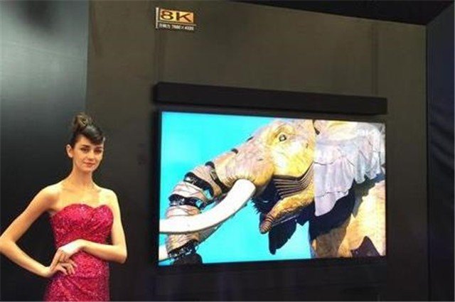 LG当众质疑三星，远低于国际标准，三星的8k电视到底怎么样？