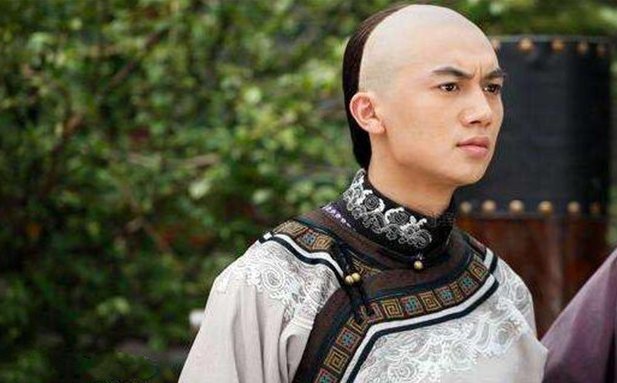 九子夺嫡,每个人的下场都很惨,为何只有十阿哥能够善终?