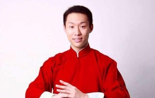 原德云社演员啜梦珏涉嫌诈骗罪将受审,你怎么看待他的行为?