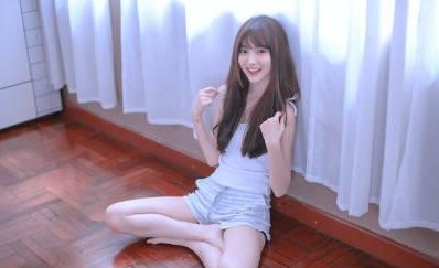 郑乃馨在恋情被拍后首次作出回应,疑似承认事实,男方为何无动于衷?