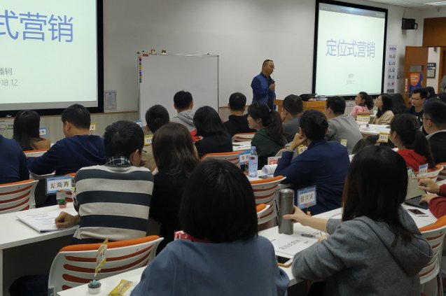 学而思培训机构电话